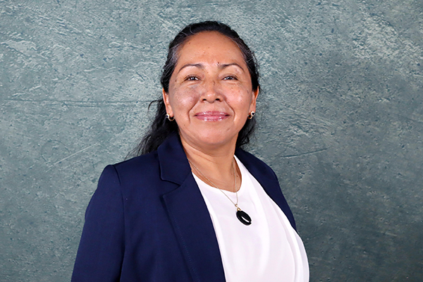 Dr. M. Esther Sánchez Castro